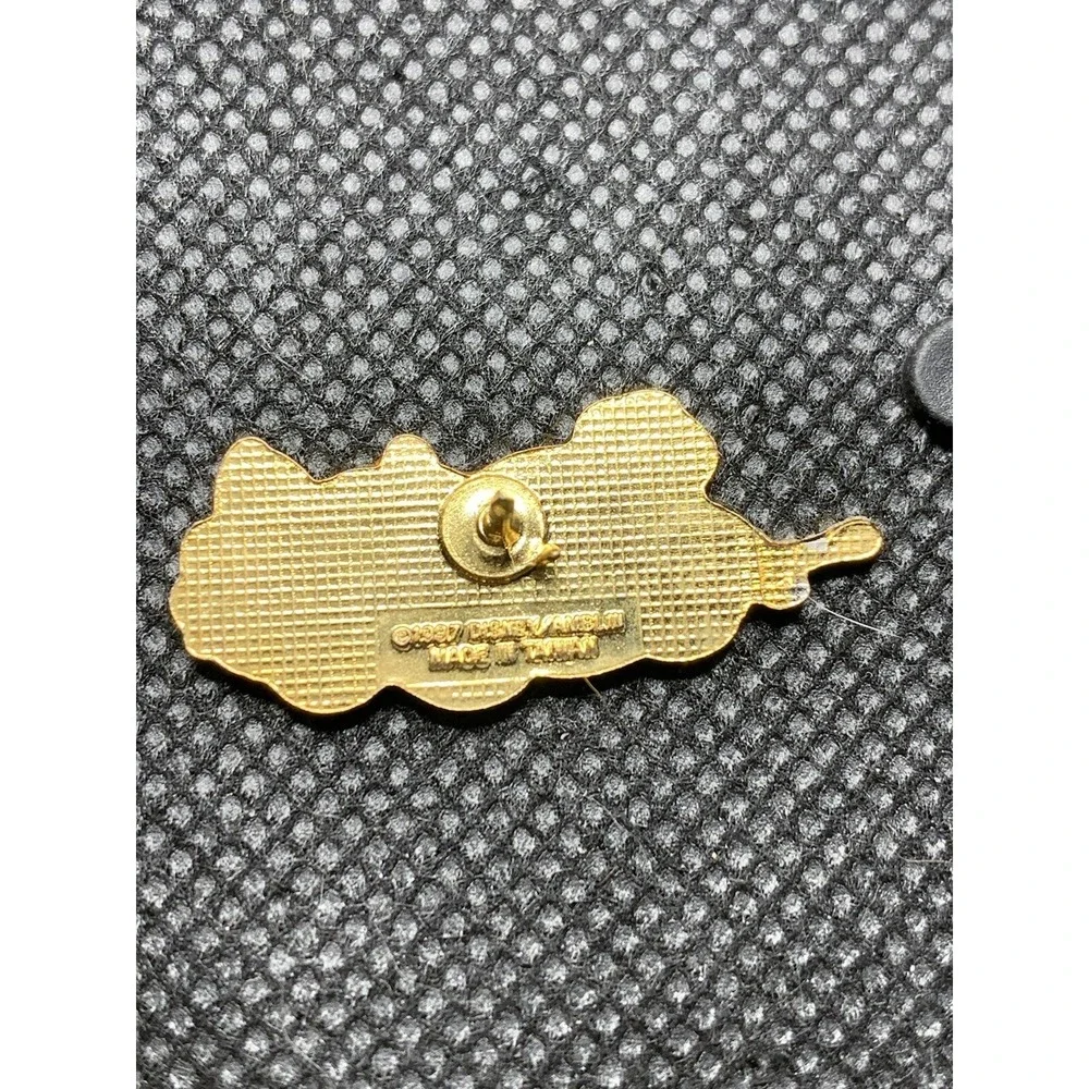 Disney Pin Benny the Cab‎ from Who Framed Roger Rabbit 1987 Limited Edition